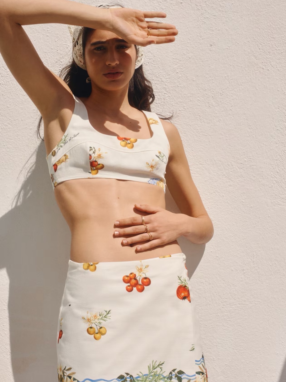 H&M White Floral & Fruit Crop Top